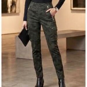 Bianca Nygard Refined Camo Slim-Fit Cargo Stretch Ankle Pants